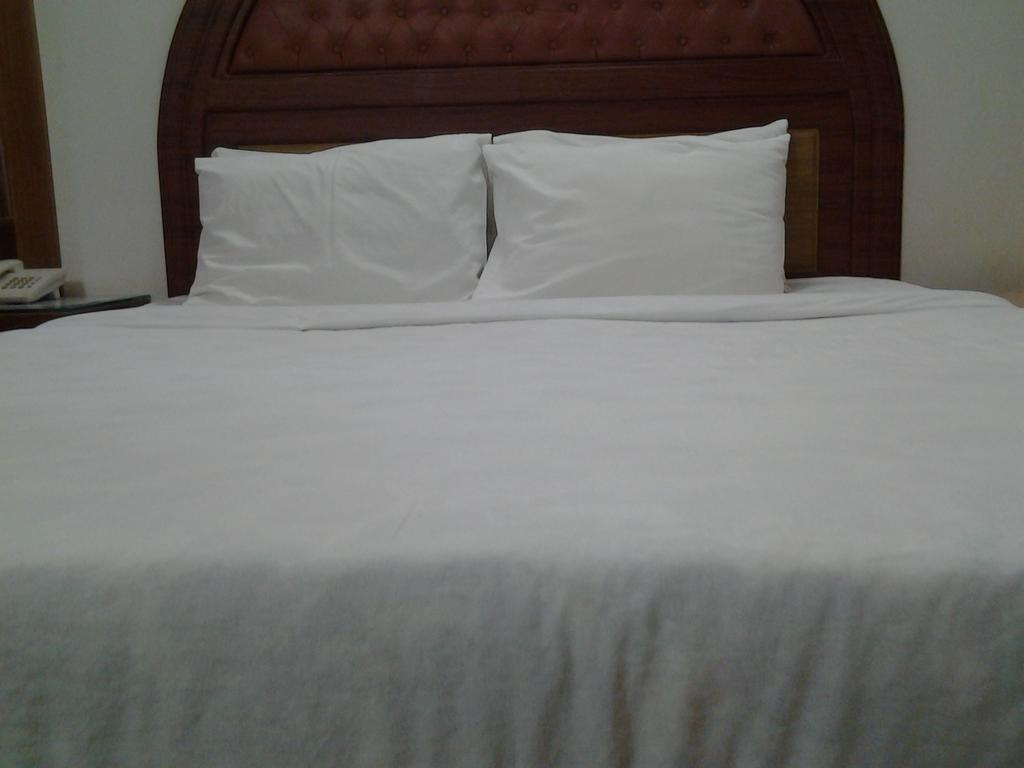 Hotel Afford Inn Ντάκα Δωμάτιο φωτογραφία