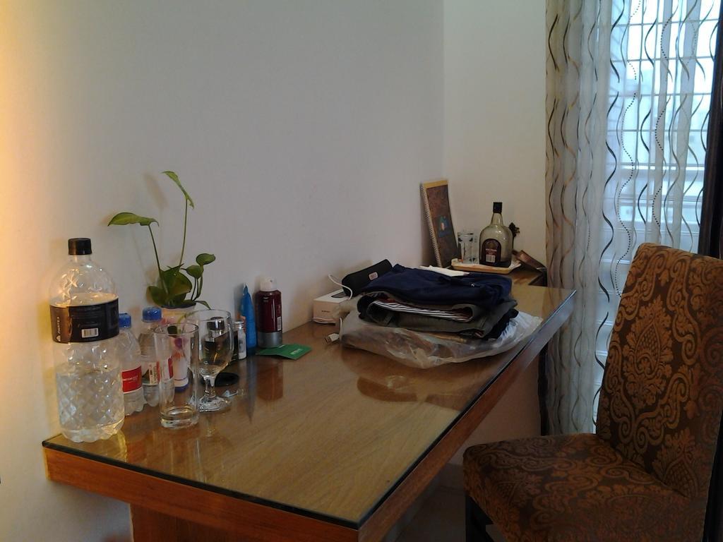 Hotel Afford Inn Ντάκα Δωμάτιο φωτογραφία